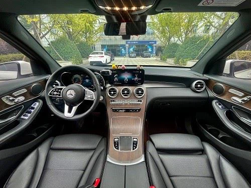 2022 MercedesBenz GLCClass Facelift GLC 300 L 4MATIC Dynamic Edition best