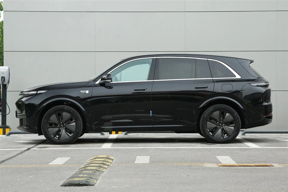 Li Auto L7