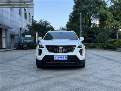 Cadillac XT4 28T Edisi Teknologi 2WD 2018