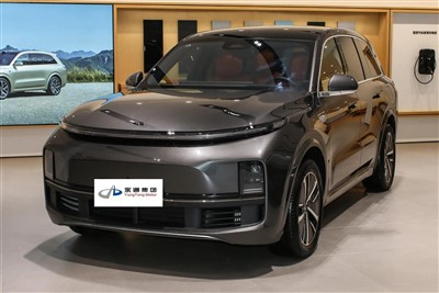 Li Auto L8